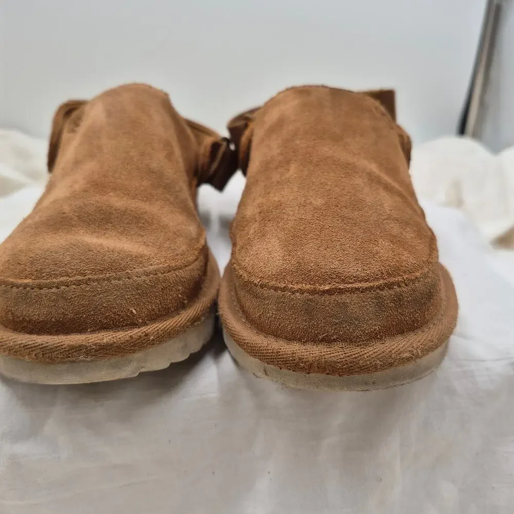 UGG Goldenstar Cozy Clog Cream chestnut Girl's size 3
